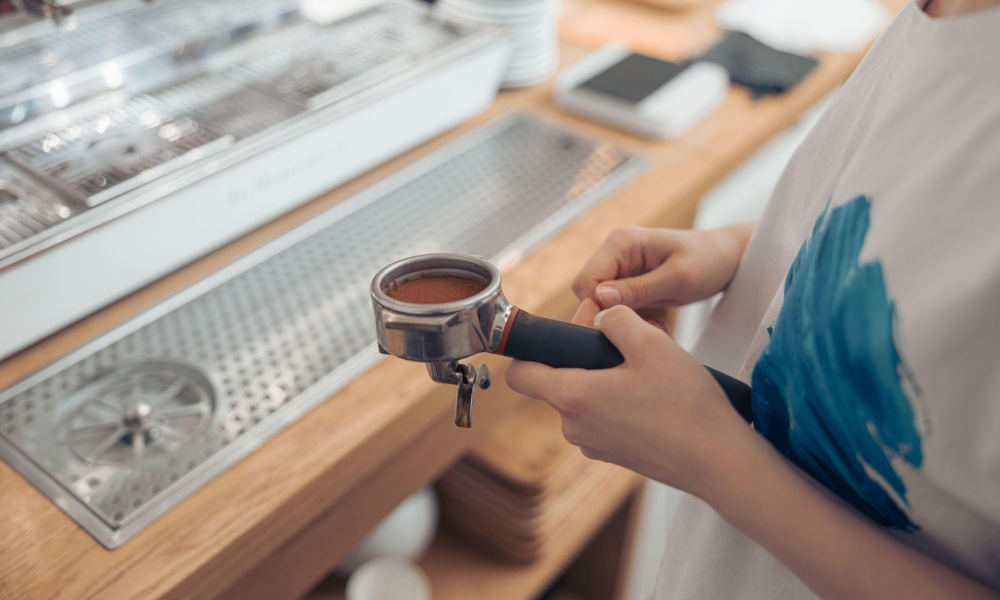 espresso extraction is better with good puck distribution